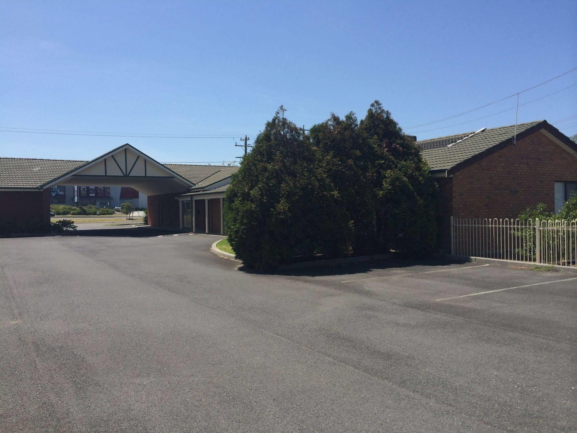 Sandown Heritage Motel Noble Park Extérieur photo