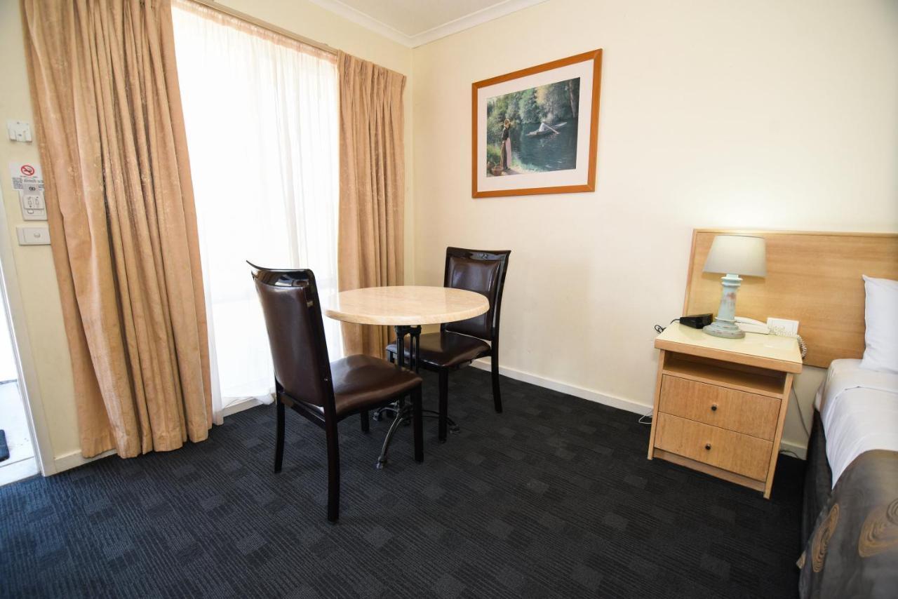 Sandown Heritage Motel Noble Park Chambre photo